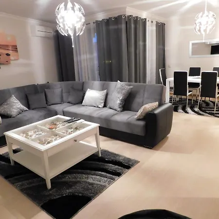 Appartement Rocha Prime Imo88 *